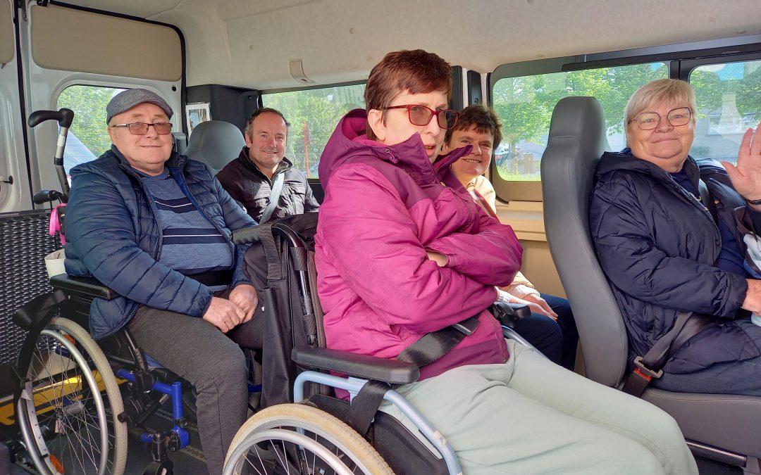 Hoe een minibus het verschil maakt bij vzw De Hoop – Zottegem